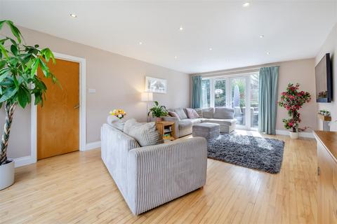5 bedroom detached house for sale, Vicarage Lane, East Farleigh, Maidstone