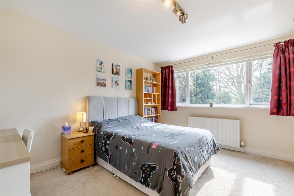 8683146-interior33.jpg