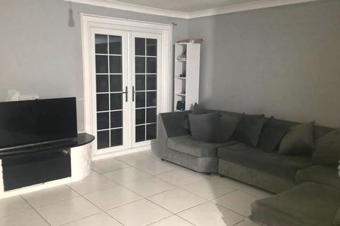 undefined, Moretons, Basildon, SS13
