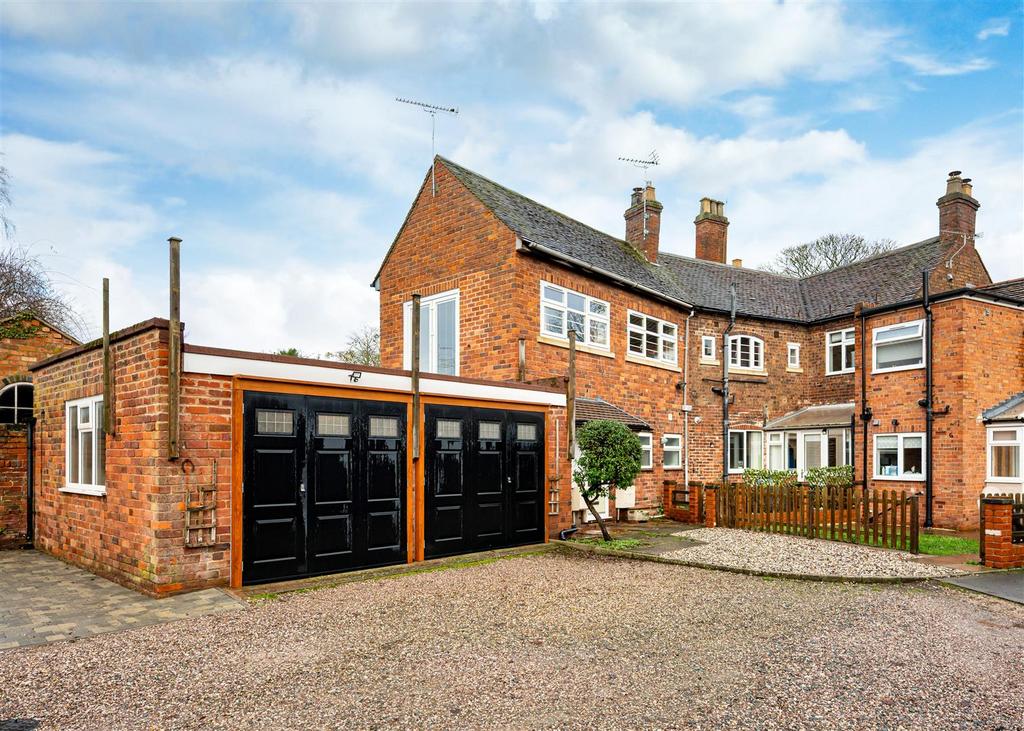 5 Gravel Hill-2.jpg