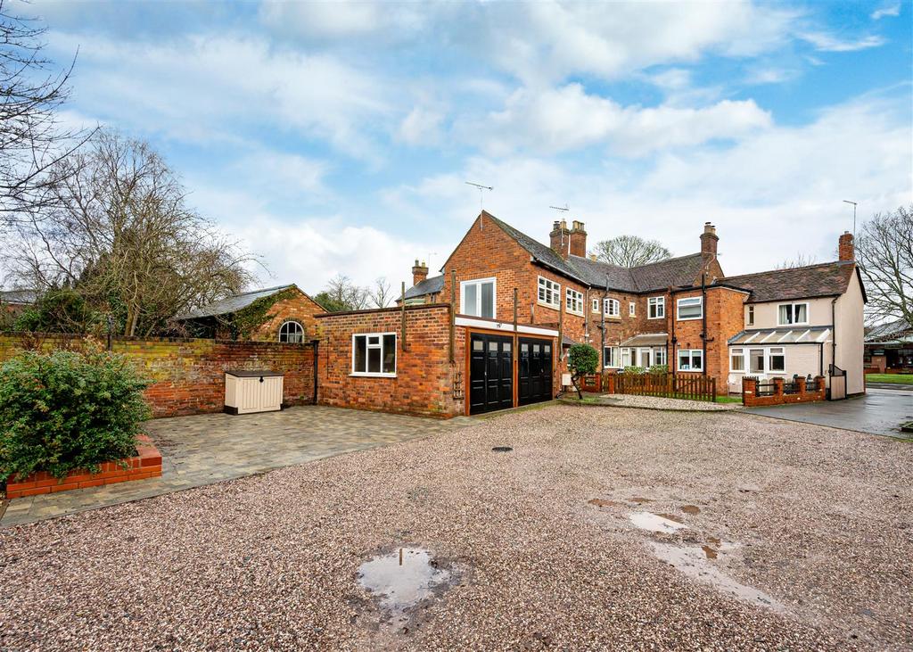 5 Gravel Hill-3.jpg