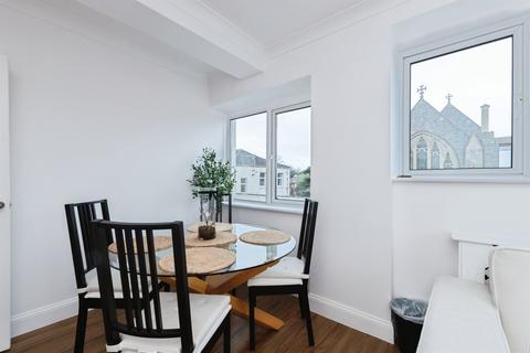 2 bedroom flat for sale, Upper Norwich Road, Bournemouth