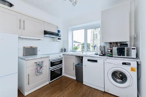 2 bedroom flat for sale, Upper Norwich Road, Bournemouth