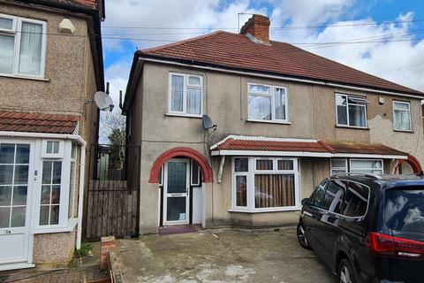 4 bedroom semi-detached house to rent, North Hyde Road, Hayes UB3