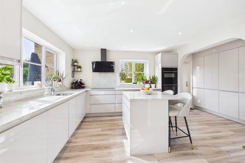 4 bedroom detached house for sale, Rectory Close, Bondend Road, Upton St. Leonards, Gloucester, GL4