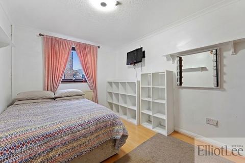 2 bedroom flat for sale, Corbins Lane, Harrow HA2