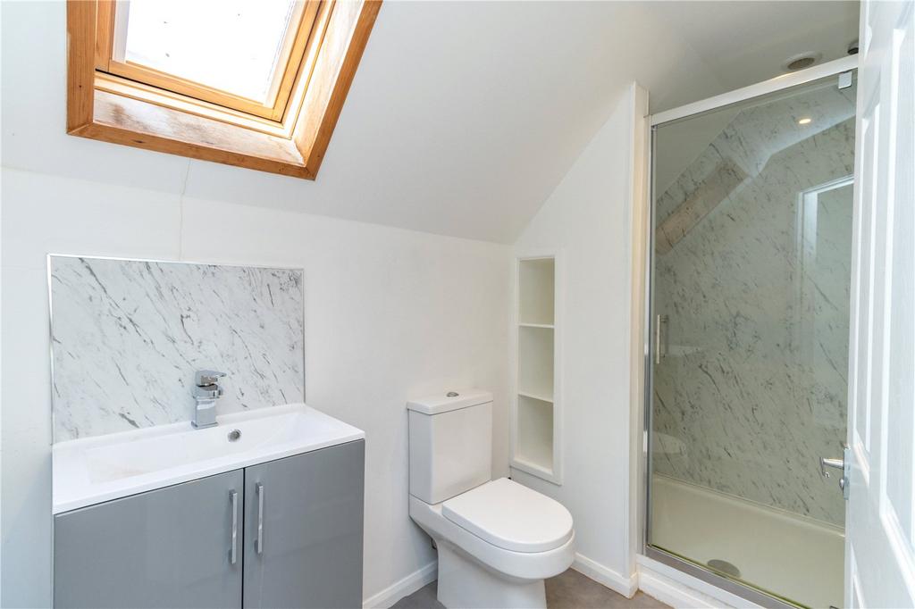 Annexe Shower Room