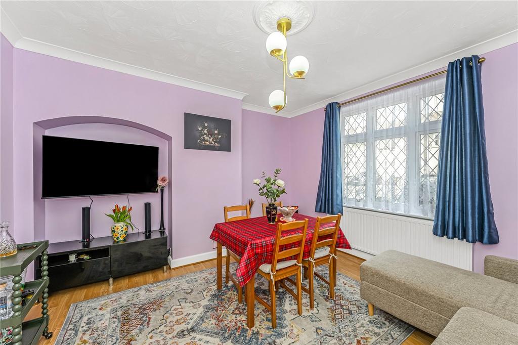 Living/Dining Room