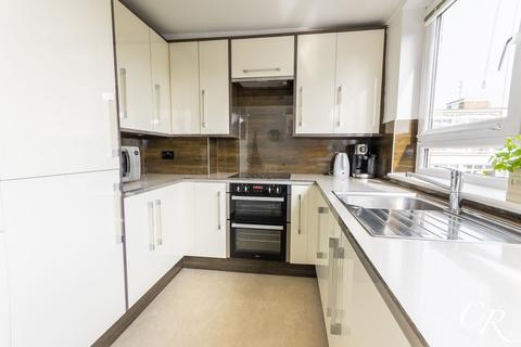 2 bedroom flat for sale, Albert Road, Cheltenham GL52