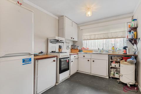 3 bedroom house for sale, Tresham Walk, London