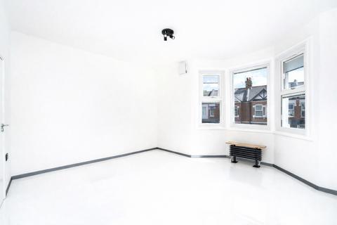 1 bedroom maisonette to rent, Seaford Road, Ealing, W13