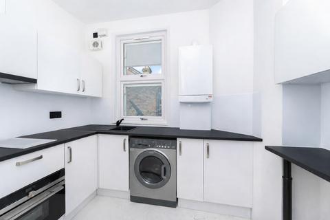 1 bedroom maisonette to rent, Seaford Road, Ealing, W13
