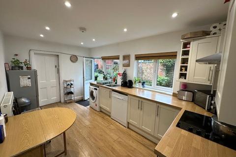 undefined, London Road, Coalville, LE67
