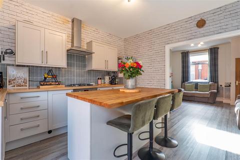 2 bedroom terraced house for sale, Beacon Street, Chorley