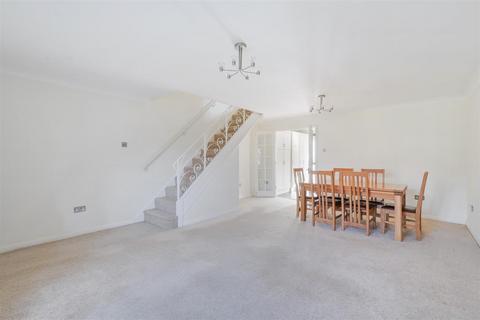 3 bedroom semi-detached house for sale, The Walled Garden, Tadworth
