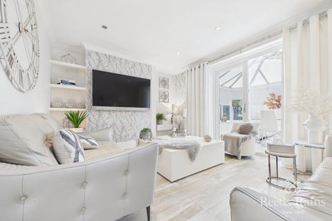 undefined, Wood View Avenue, West Yorkshire WF10