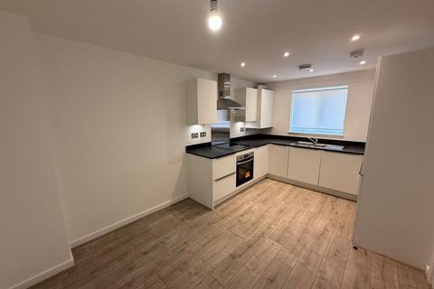 3 bedroom terraced house to rent, Mews Lane, West Park Quarter, Sunderland, SR2