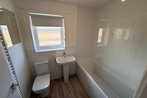 3 bedroom terraced house to rent, Mews Lane, West Park Quarter, Sunderland, SR2
