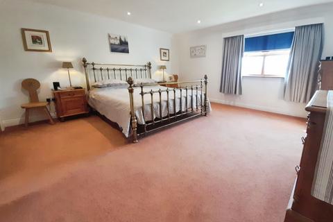 4 bedroom detached bungalow for sale, Summer Hill, Gainsborough, DN21 1HQ