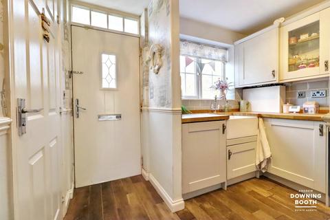 2 bedroom terraced house for sale, Bramcote Way, Rushall, Walsall, WS4 1DG - No Upward Chain