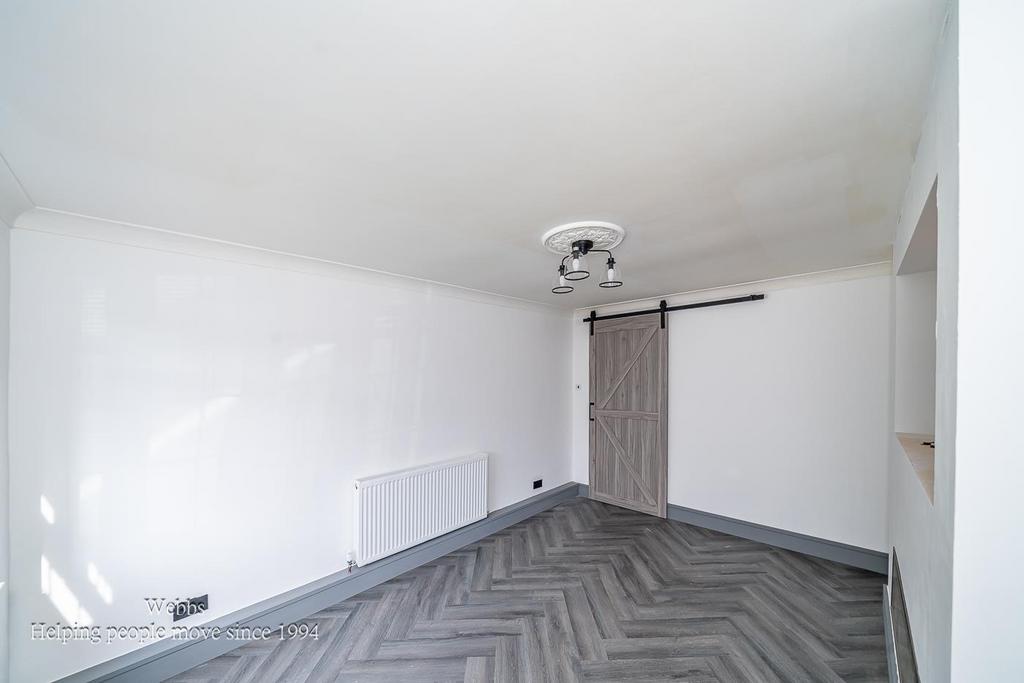 Webbs-1.JPG