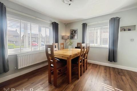 3 bedroom semi-detached house for sale, Barrows Green Lane, Cheshire WA8