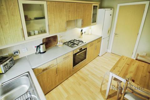 2 bedroom apartment to rent, Tiverton Drive, Cheshire SK9
