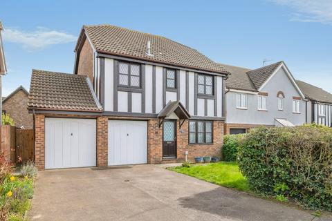 4 bedroom detached house for sale, Prince Of Wales Road, Caister-On-Sea, Great Yarmouth
