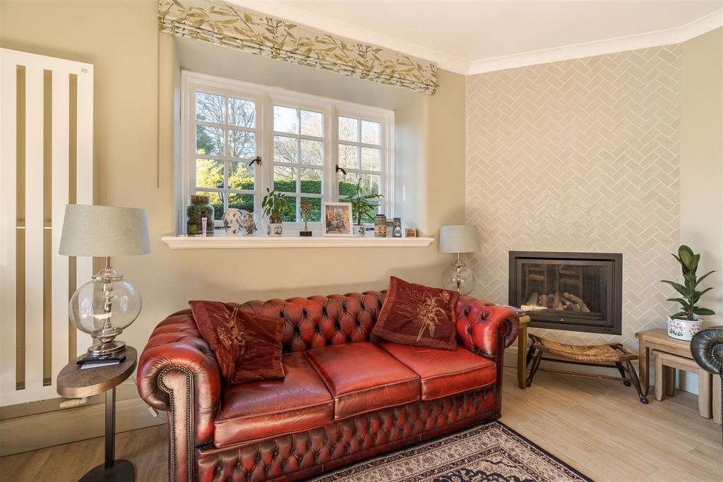 1-Trewinnard-Court interiors-03.jpg