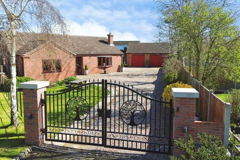 undefined, Main Street, Woodhall Spa LN10