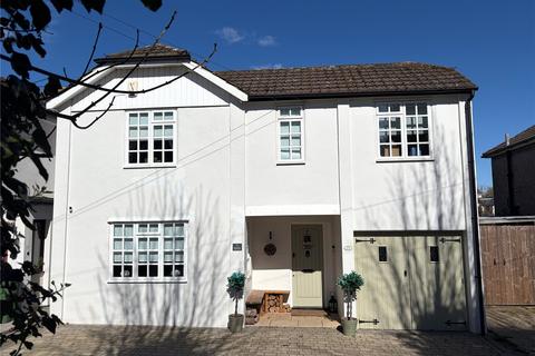 Paddock Road, Bexleyheath, Kent, DA6