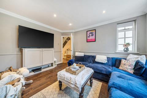 4 bedroom detached house for sale, Paddock Road, Bexleyheath, Kent, DA6