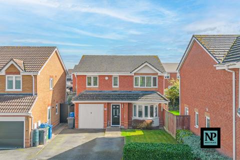 4 bedroom detached house for sale, Petard Close, Two Gates, B77