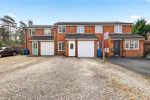 3 bedroom terraced house for sale, Crofton Close, Forest Park, Bracknell, Berkshire, RG12