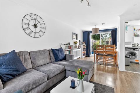 3 bedroom terraced house for sale, Crofton Close, Forest Park, Bracknell, Berkshire, RG12