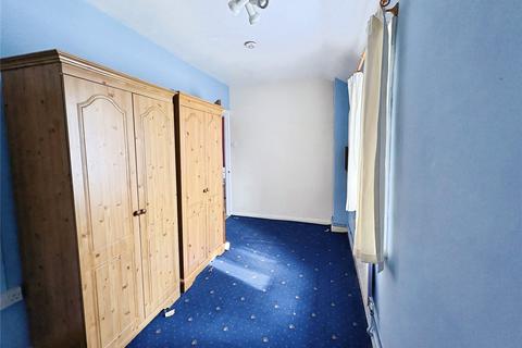 3 bedroom end of terrace house for sale, Wendover Road, London SE9