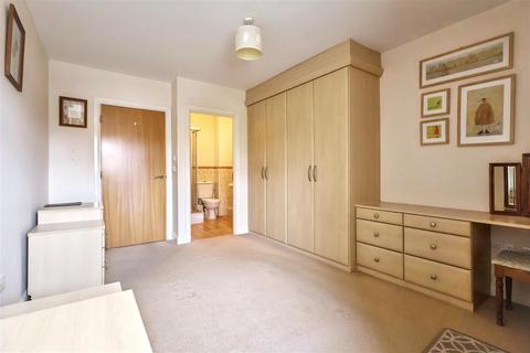 2 bedroom apartment for sale, Stoke Lane, Gedling, Nottingham