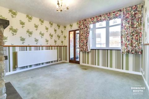 3 bedroom semi-detached house for sale, Ferndale Road, Lichfield, WS13 7DL - No Upward Chain