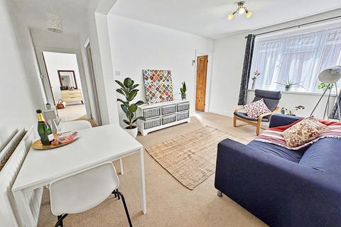 2 bedroom flat for sale, Southbourne