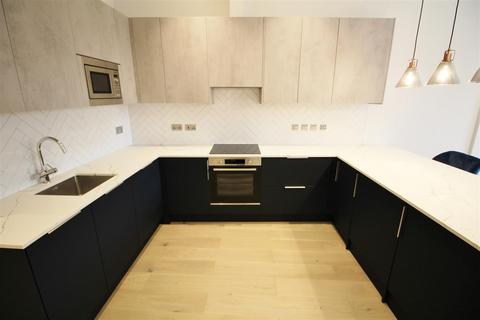 undefined, Watling Street, Radlett