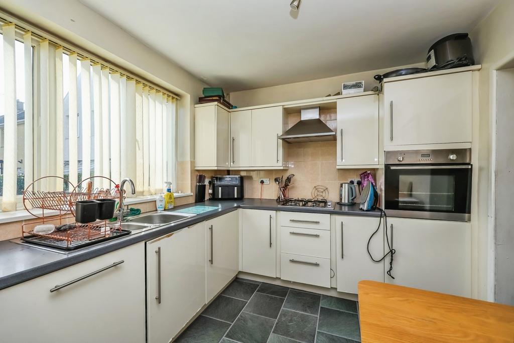 Fitted Kitchen