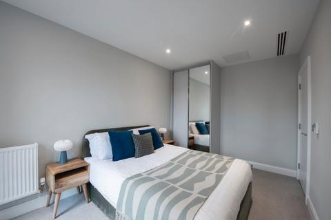 1 bedroom flat to rent, Moat Street, London