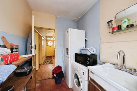 3 bedroom semi-detached house for sale, Beech Avenue, Alvaston, Derby