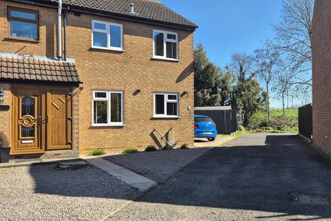 2 bedroom house to rent, Medlock Crescent, SPALDING