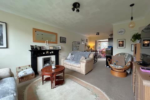 3 bedroom semi-detached house for sale, Orchard Close, Fawley SO45