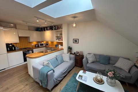 undefined, Crow Road, West End, Glasgow, G11