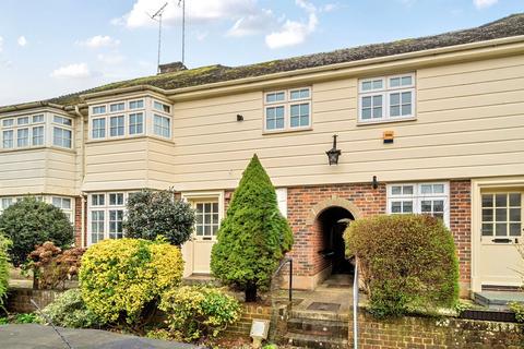 2 bedroom terraced house for sale, Station Road, Angmering, Littlehampton, West Sussex, BN16