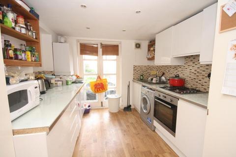 1 bedroom flat to rent, Mayton Street, London