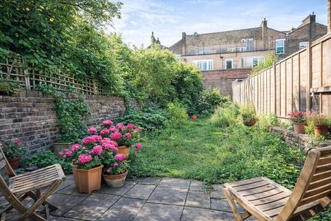 1 bedroom flat to rent, Mayton Street, London