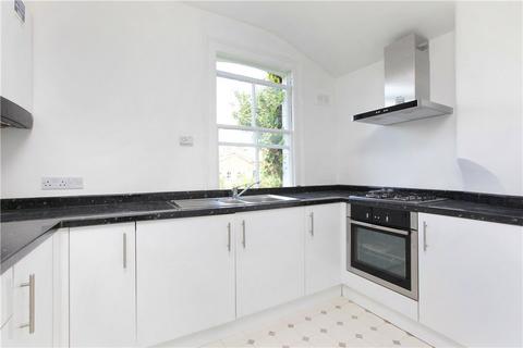 2 bedroom flat to rent, Midmoor Road, Clapham South, London